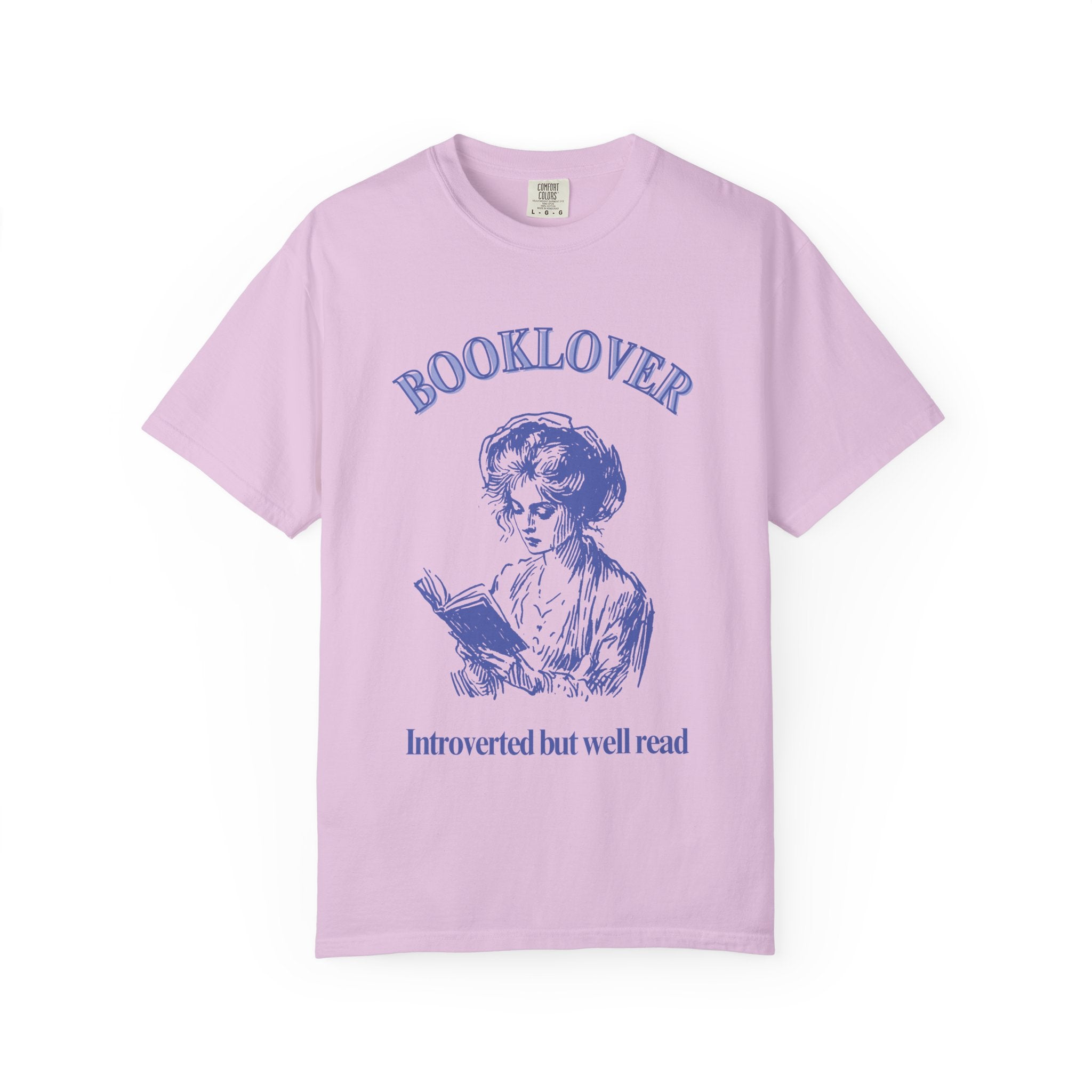 Booklover T-Shirt — "Introverted but well read" Vintage Reader Tee