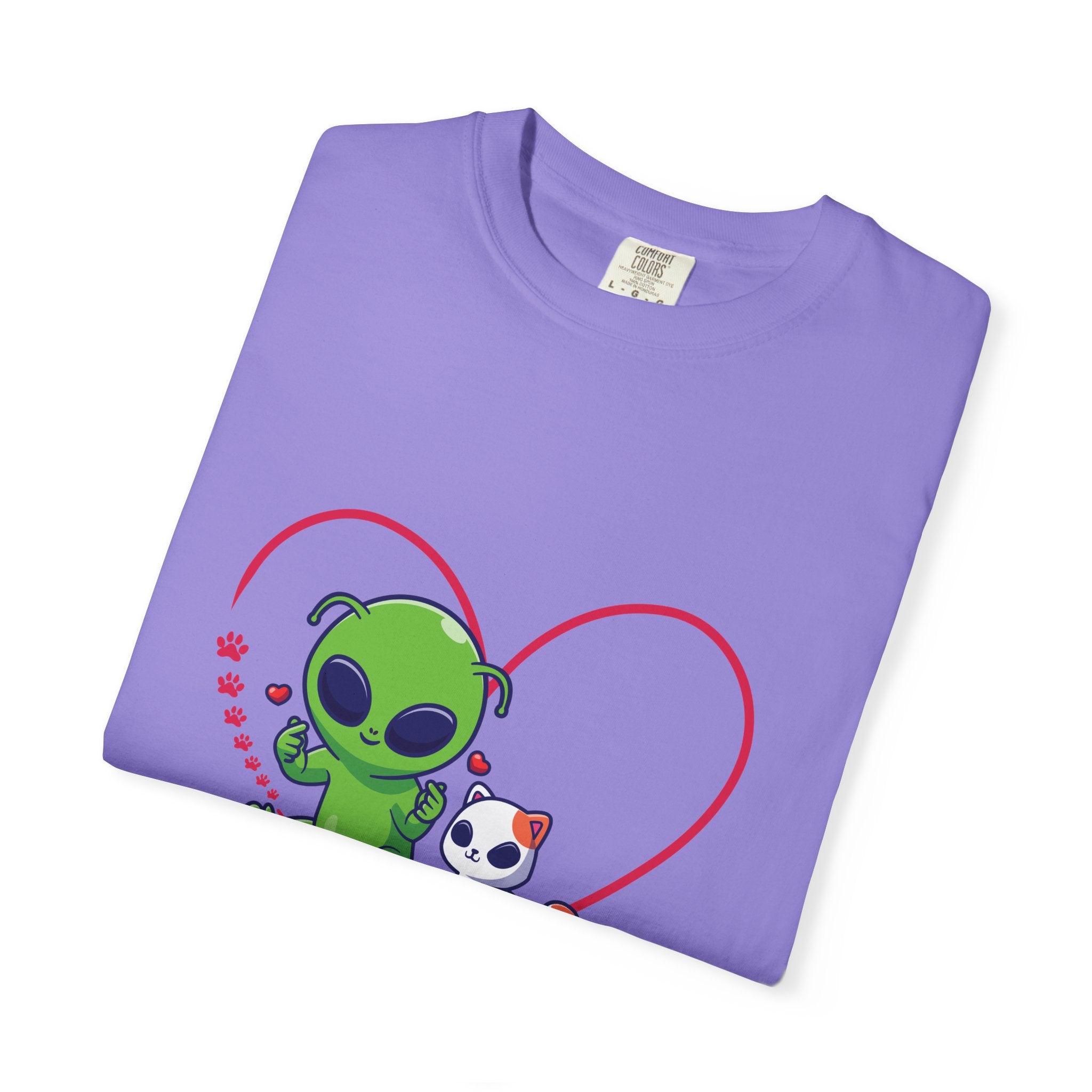 Alien & Cat Heart T-Shirt — "Me & My Cat Against the World" Cute Graphic Tee