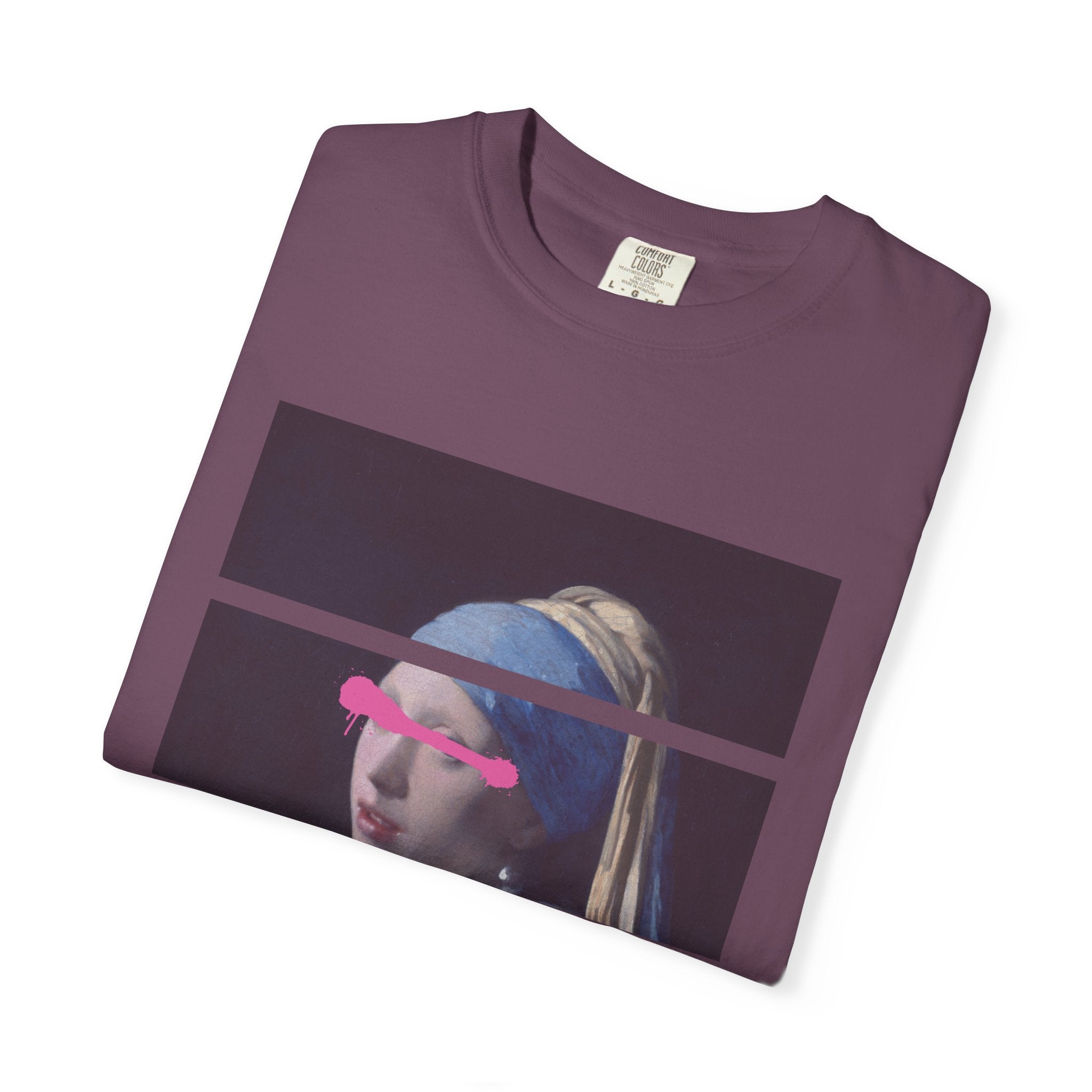 T‑Shirt — 'Leave Him' Girl with Pearl Split-Panel Graphic