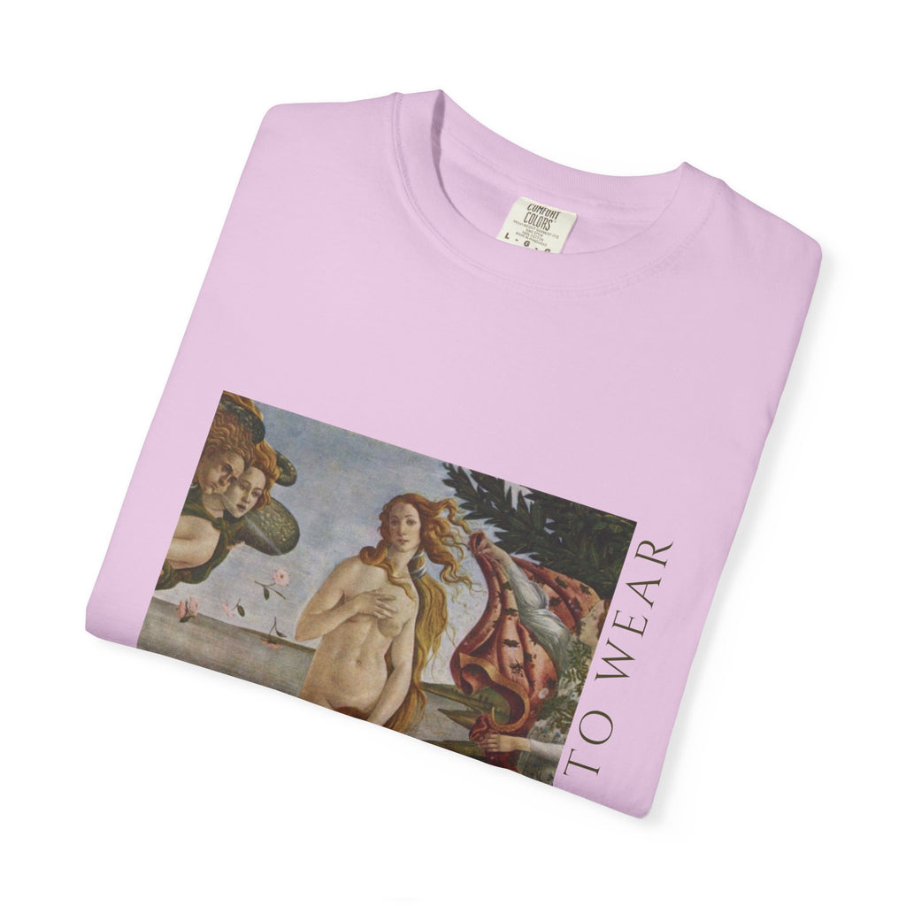 T-Shirt — Vintage 'Birth of Venus' Art Print with "Nothing to Wear" Typography