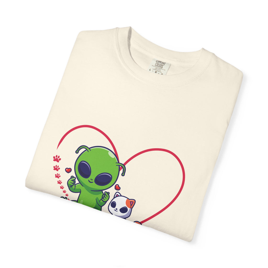 Alien & Cat Heart T-Shirt — "Me & My Cat Against the World" Cute Graphic Tee