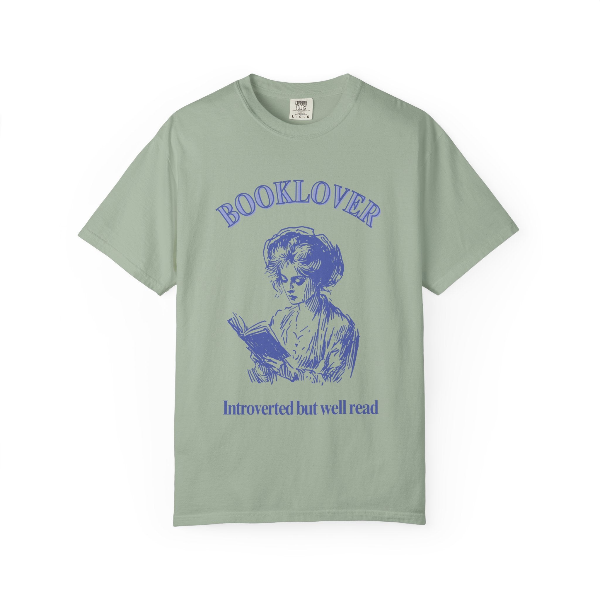 Booklover T-Shirt — "Introverted but well read" Vintage Reader Tee