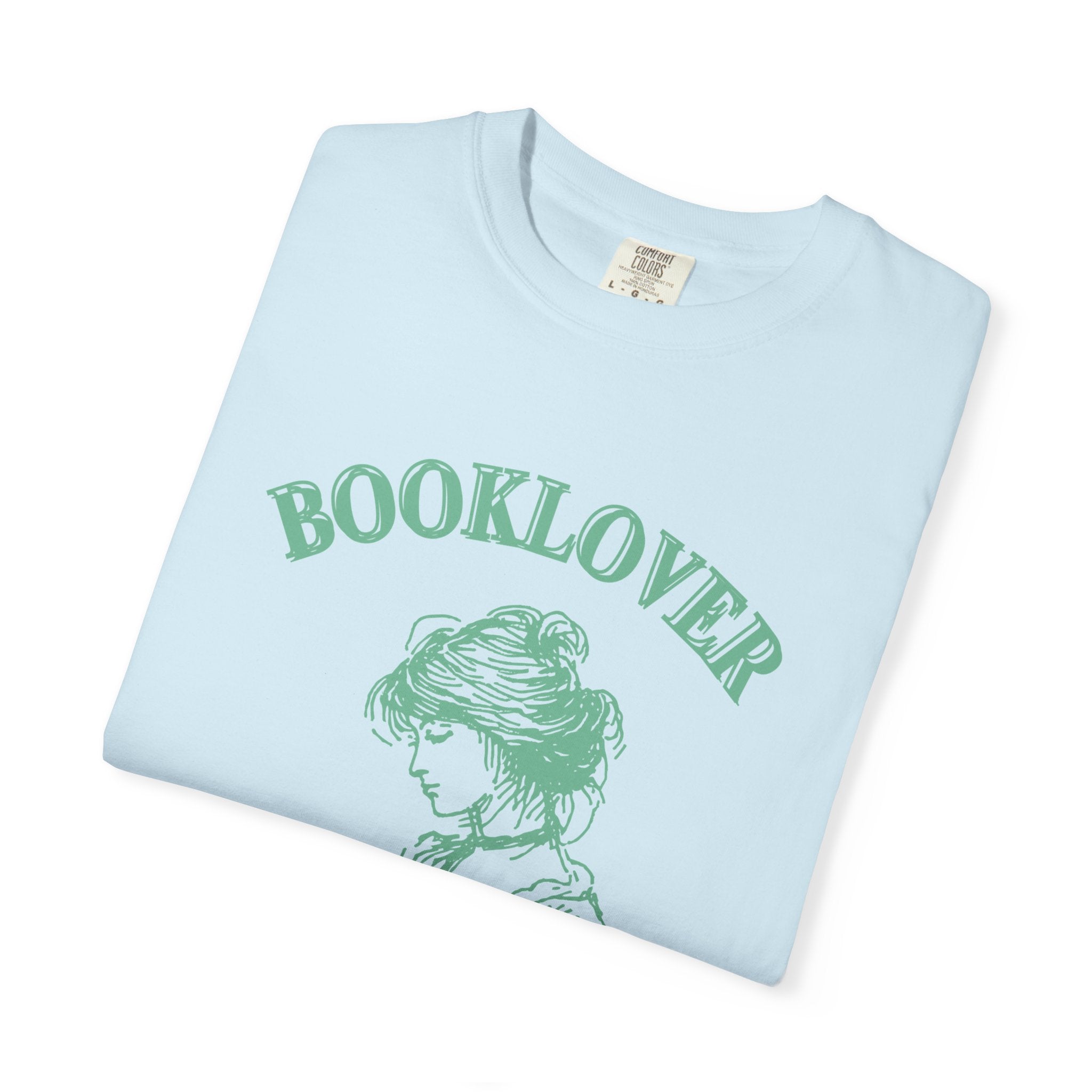 Booklover T-Shirt — "I Read Past My Bedtime" Vintage Reader Tee