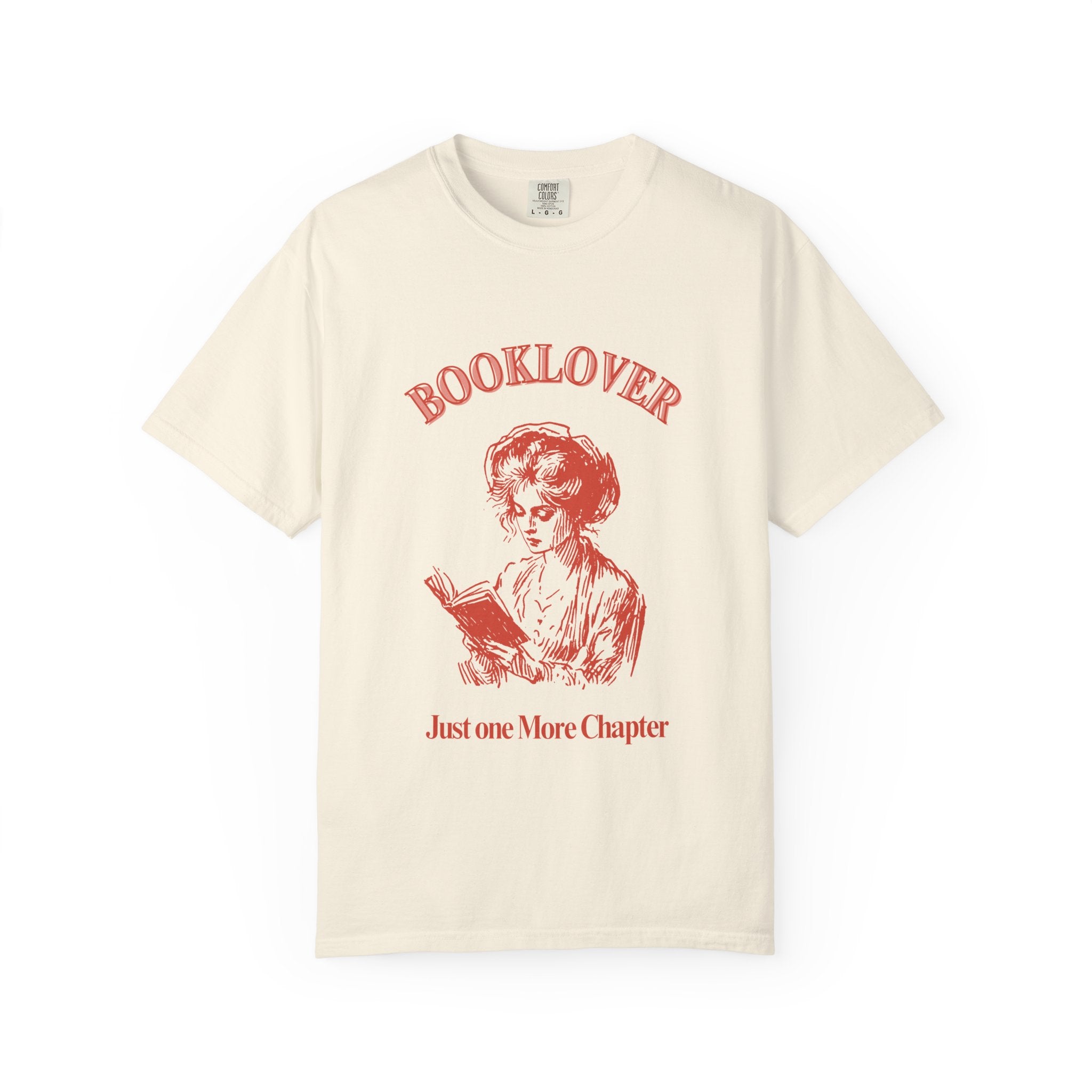 Booklover T-Shirt — "Just One More Chapter" Vintage Reader Tee