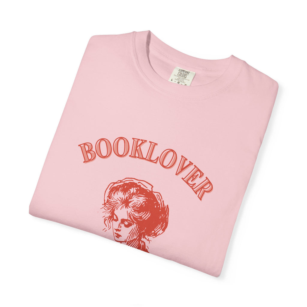 Booklover T-Shirt — "Just One More Chapter" Vintage Reader Tee